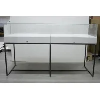 vitrine displays