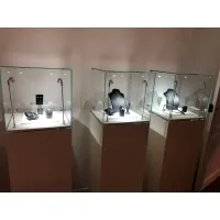 Sokkel met beschermkap en LED - combinatiesokkel